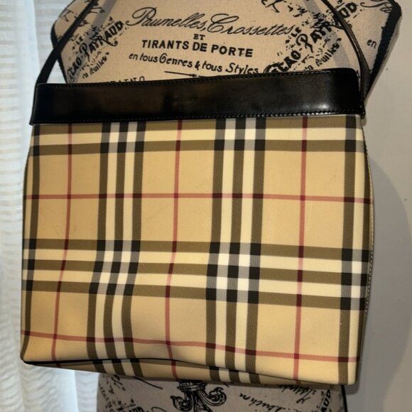 Burberry London Authentic Vintage Check Shoulder Bag - Picture 3 of 16